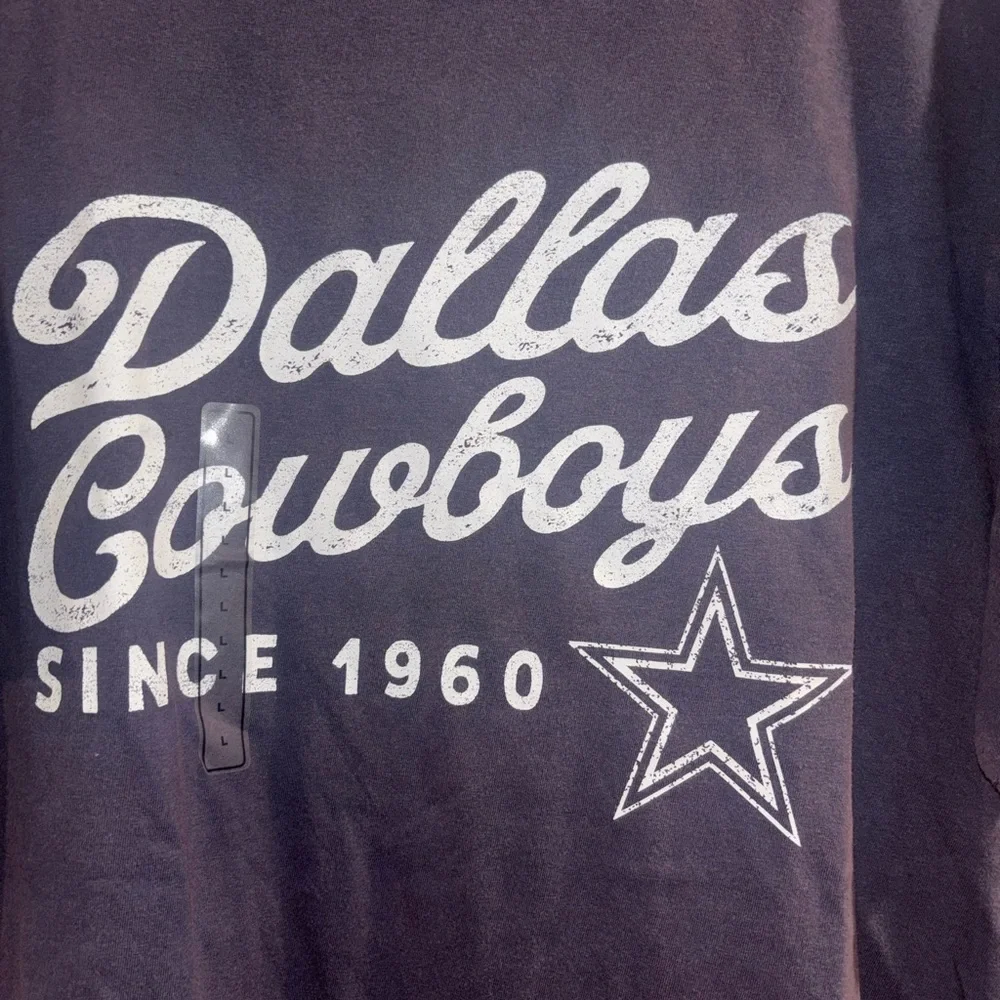 ’47 Brand Dallas Cowboys Size Large Graphic Tee Shirt NFL NWT $40 Distressed - Picture 3 of 7